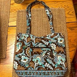 Gently used blue Vera Bradley purse.